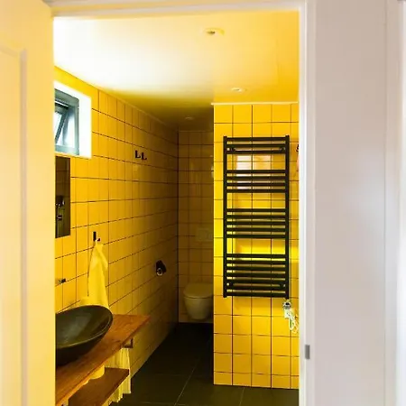 Hoteldebootel 's-hertogenbosch Met Prive Sauna Holiday home 's-Hertogenbosch (Den Bosch)