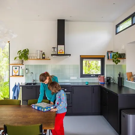 Hoteldebootel 's-hertogenbosch Met Prive Sauna Дом отдыха Ден Бош