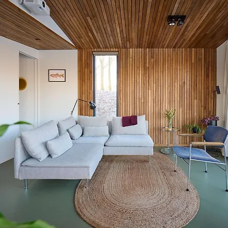 Holiday home Hoteldebootel 's-hertogenbosch Met Prive Sauna