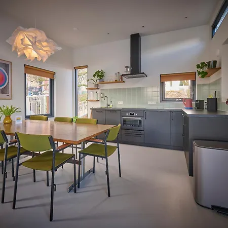 Сasa de vacaciones Hoteldebootel 's-hertogenbosch Met Prive Sauna