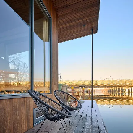 Hoteldebootel 's-hertogenbosch Met Prive Sauna Holiday home 's-Hertogenbosch (Den Bosch)